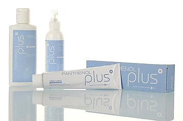 Panthenol Plus Crème Classic (with other products of the line)